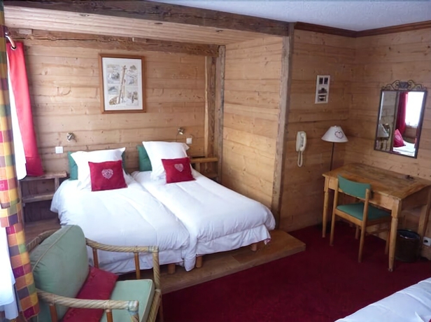 Imagen de la habitación del Hotel Les Gli&egrave;res. Foto 12