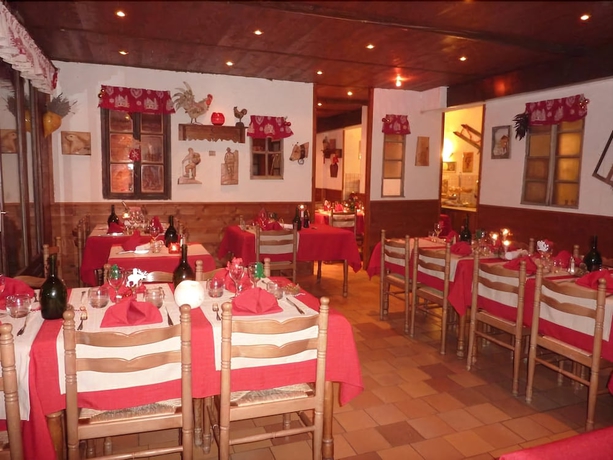 Imagen del bar/restaurante del Hotel Les Gli&egrave;res. Foto 5