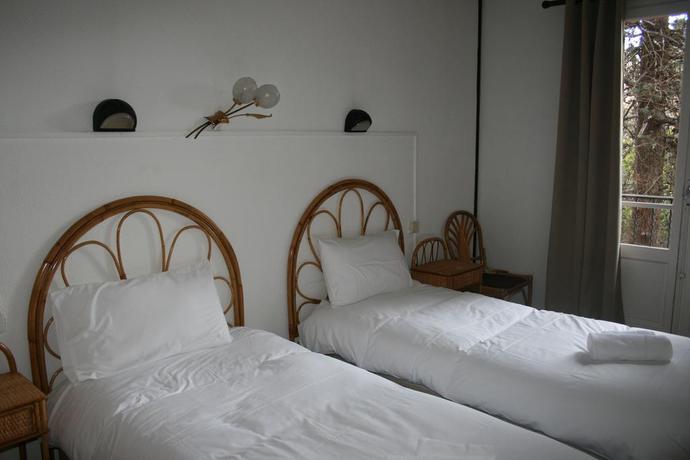 Imagen general del Hotel Les Glycines. Foto 3