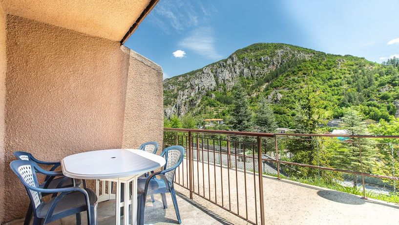 Imagen de la habitación del Hotel Les Gorges Rouges. Foto 14