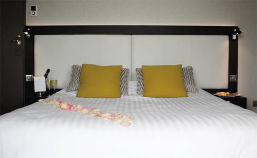 Imagen de la habitación del Hotel Les Grains D'argent Dizy - Epernay. Foto 2