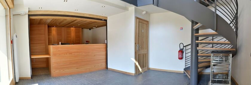 Imagen general del Hotel Les Grandes Alpes. Foto 2