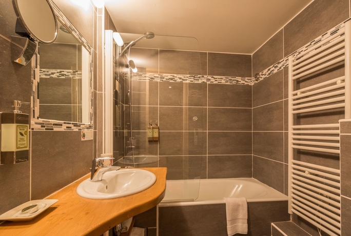 Imagen de la habitación del Hotel Les Grands Montets and Spa. Foto 7