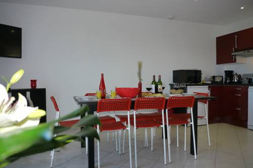 Imagen de la habitación del Hotel Les Grands Vignobles. Foto 3