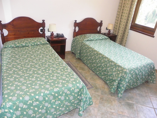 Imagen de la habitación del Hotel Les Granges. Foto 6