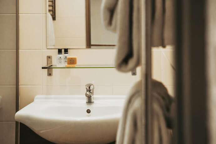 Imagen de la habitación del Hotel Les Grangettes. Foto 11
