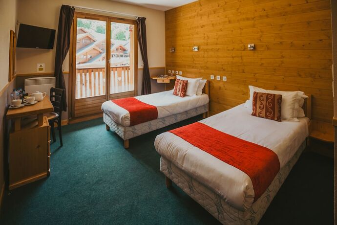 Imagen de la habitación del Hotel Les Grangettes. Foto 12