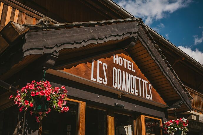 Imagen general del Hotel Les Grangettes. Foto 10