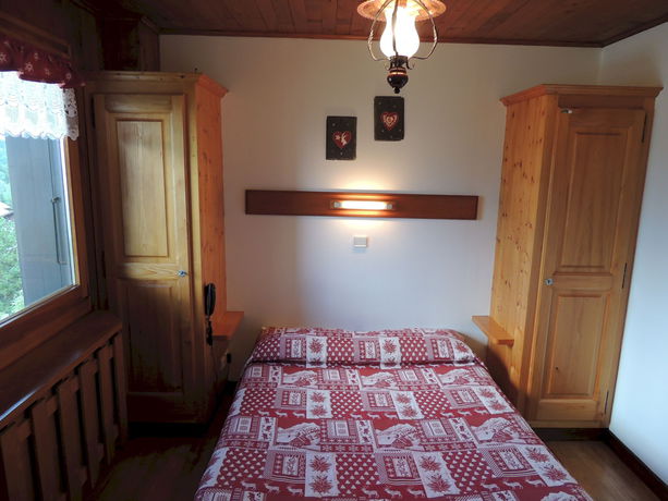 Imagen de la habitación del Hotel Les Granits. Foto 4