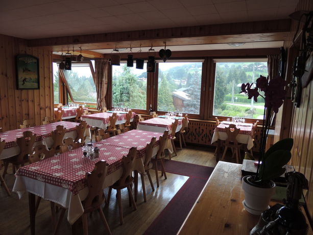 Imagen de la habitación del Hotel Les Granits. Foto 8