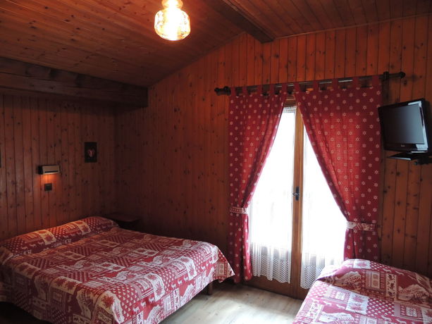 Imagen de la habitación del Hotel Les Granits. Foto 10