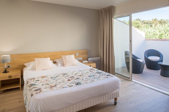 Imagen de la habitación del Hotel Les Grenettes. Foto 4