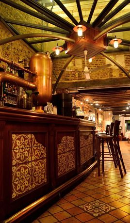 Imagen de los exteriores del Hotel Les Hauts De Montreuil. Foto 13