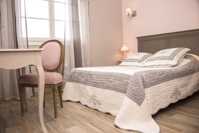 Imagen de la habitación del Hotel Les Hauts de Mour&egrave;ze. Foto 14
