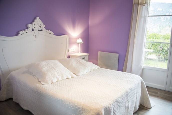 Imagen de la habitación del Hotel Les Hauts de Mour&egrave;ze. Foto 18