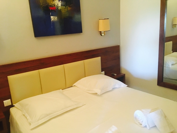 Imagen de la habitación del Hotel Les Hauts de Porto Vecchio. Foto 17