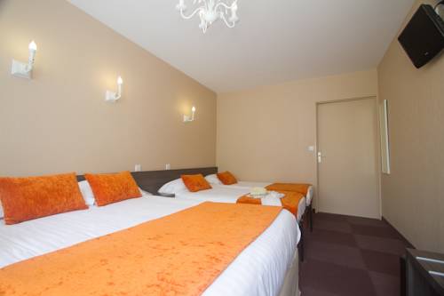 Imagen de la habitación del Hotel Les Hirondelles, LE CHATEAU D&acute;OLONNE. Foto 4