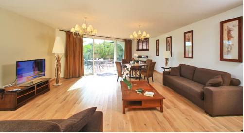 Imagen de la habitación del Hotel Les Hortensias Du Lac. Foto 6