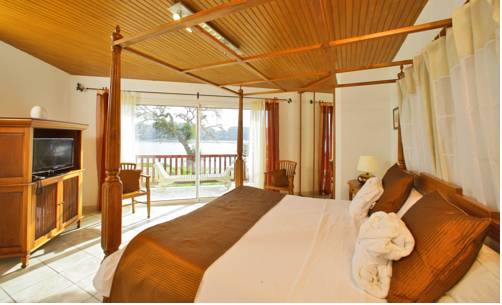 Imagen de la habitación del Hotel Les Hortensias Du Lac. Foto 8