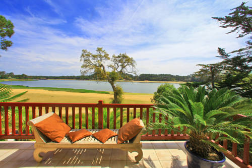 Imagen de la habitación del Hotel Les Hortensias Du Lac. Foto 11