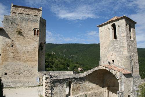 Imagen de la habitación del Hotel Les Hospitaliers. Foto 7