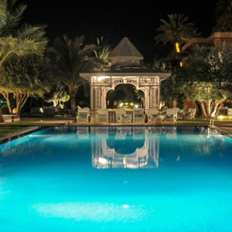 Imagen de la piscina del Hotel Les Jardins D Ines. Foto 16