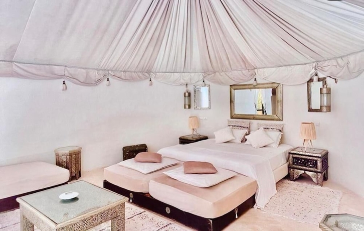 Imagen de la habitación del Hotel Les Jardins D\'Issil Maison d\'Hôtes. Foto 6