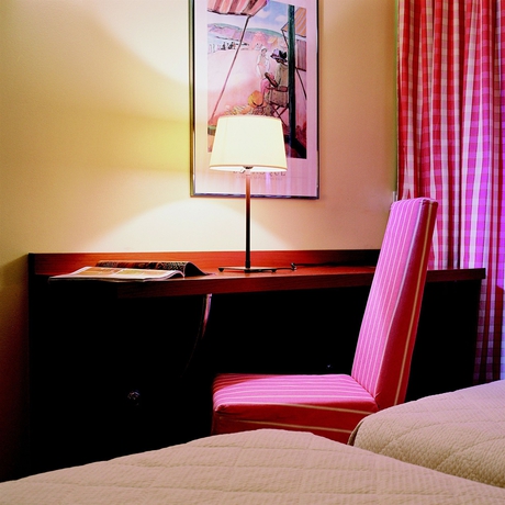 Imagen de la habitación del Hotel Les Jardins D'adalric. Foto 5