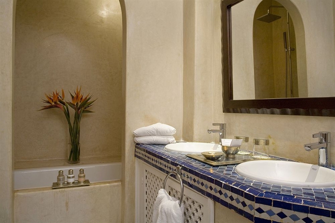 Imagen de la habitación del Hotel Les Jardins De La Medina. Foto 8