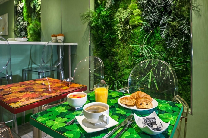 Imagen del bar/restaurante del Hotel Les Jardins De Montmartre. Foto 4