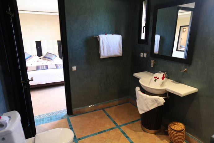 Imagen de la habitación del Hotel Les Jardins De Zyriab. Foto 3