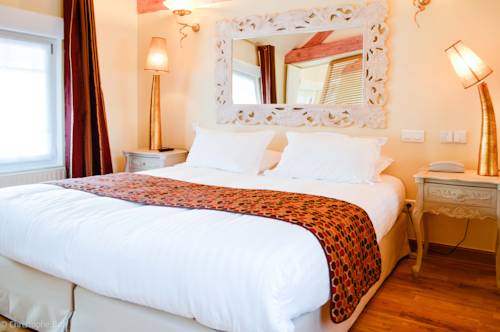 Imagen de la habitación del Hotel Les Jardins D'epicure. Foto 15