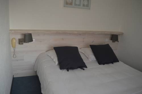 Imagen de la habitación del Hotel Les Jardins D'ol&eacute;ron. Foto 4