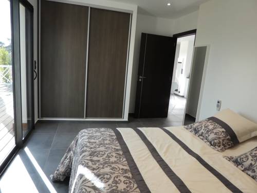 Imagen de la habitación del Hotel Les Jardins Du Fort. Foto 6