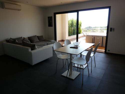 Imagen de la habitación del Hotel Les Jardins Du Fort. Foto 11