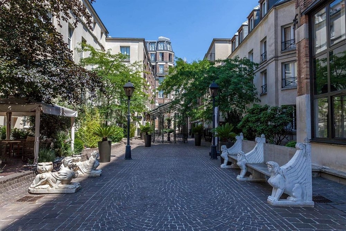 Imagen de los exteriores del Hotel Les Jardins Du Marais. Foto 9