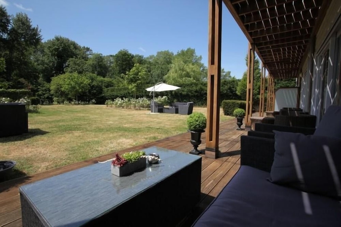 Imagen general del Hotel Les Jardins D'ulysse, The Originals Relais (relais Du Silence). Foto 1