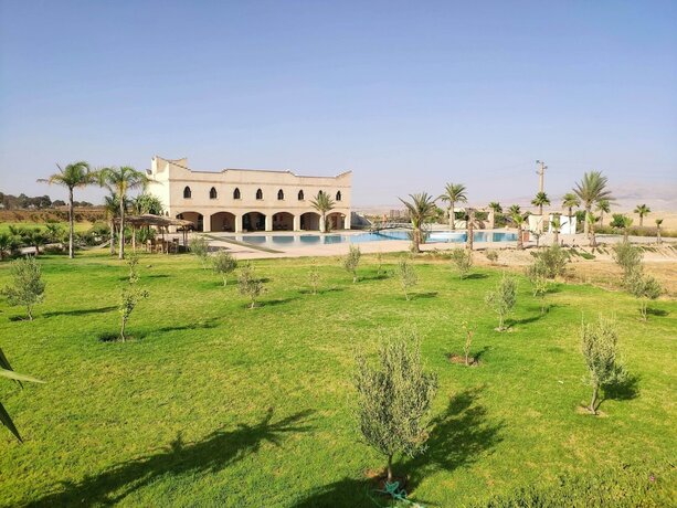 Imagen general del Hotel Les Jardins d Amizmiz. Foto 14