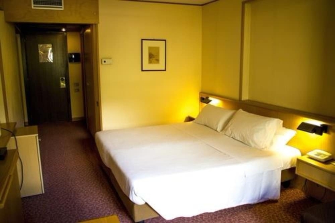 Imagen de la habitación del Hotel Les Jumeaux Courmayeur. Foto 12