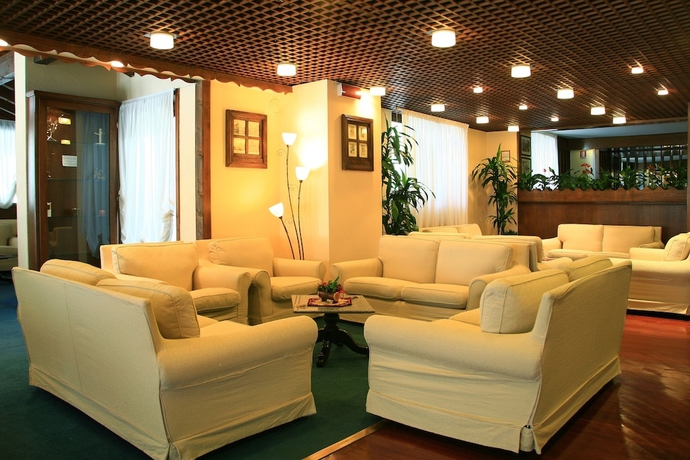 Imagen de los interiores del Hotel Les Jumeaux Courmayeur. Foto 17