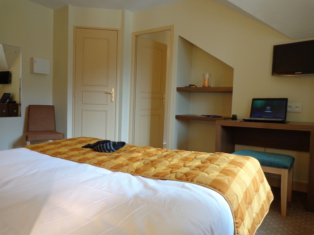 Imagen de la habitación del Hotel Les Lanchers. Foto 4