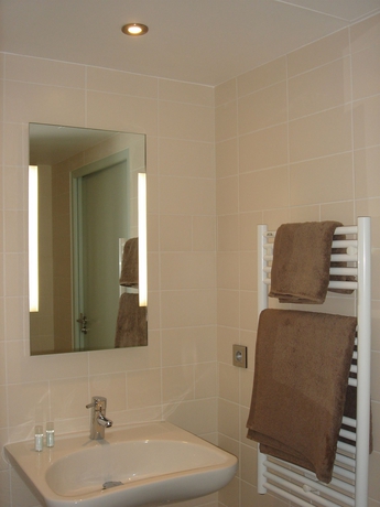 Imagen de la habitación del Hotel Les Lanchers. Foto 10