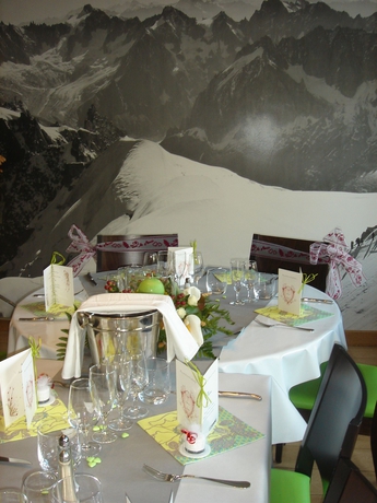 Imagen del bar/restaurante del Hotel Les Lanchers. Foto 2