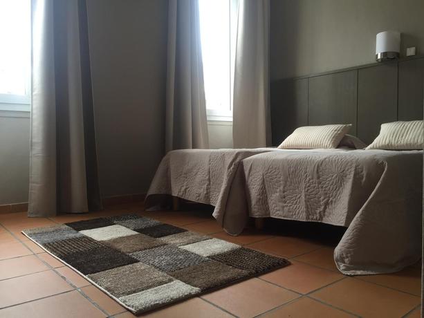 Imagen general del Hotel Les Lavandes. Foto 9