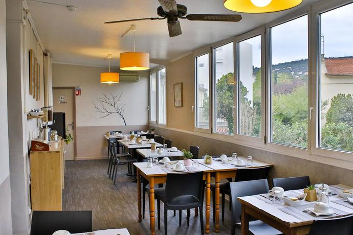 Imagen general del Hotel Les Lavandes, La Ciotat. Foto 3