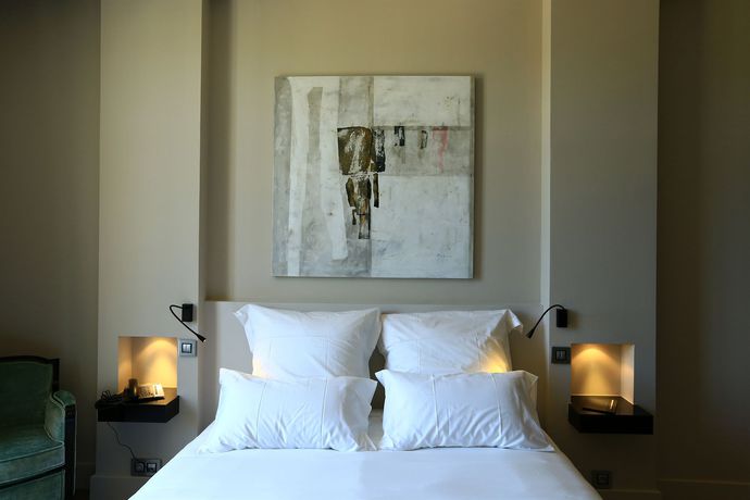 Imagen de la habitación del Hotel Les Lodges Sainte-victoire and Spa. Foto 8