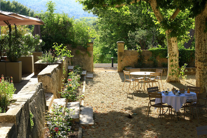 Imagen general del Hotel Les Lodges Sainte-victoire and Spa. Foto 3