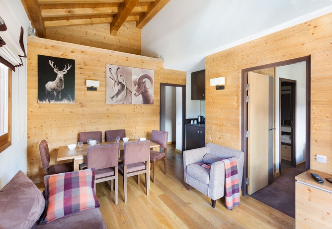 Imagen de los interiores del Hotel Les Loges Blanches. Foto 11