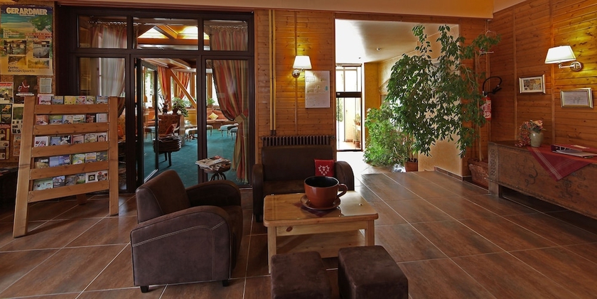 Imagen de los interiores del Hotel Les Loges Du Parc, G&eacute;rardmer. Foto 19