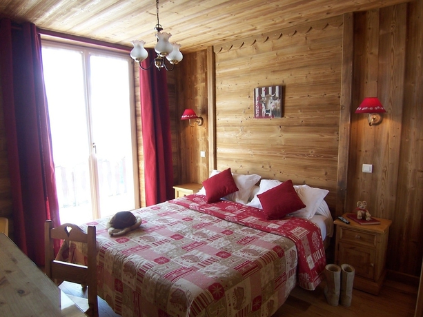 Imagen de la habitación del Hotel Les Loges Du Parc, G&eacute;rardmer. Foto 12